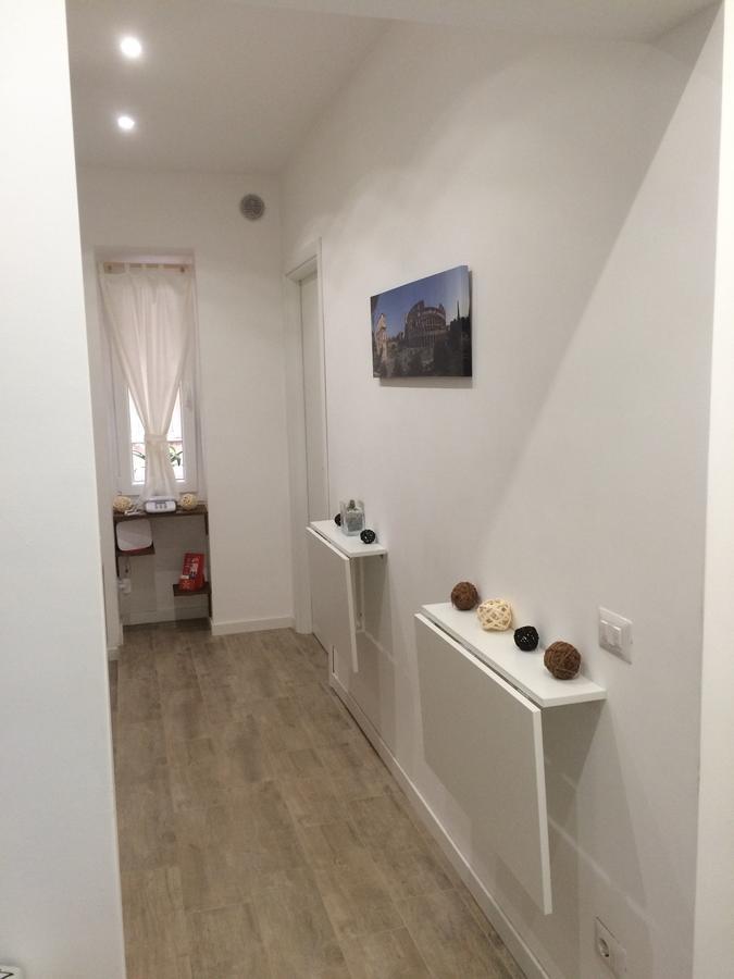 Alloggio Turistico Al Colosseo Bed & Breakfast Rome Exterior photo